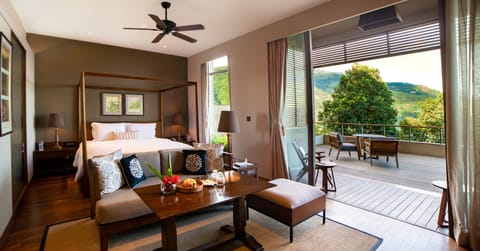 Grand Room, Valley View (Luxury) | Premium bedding, down comforters, pillowtop beds, minibar