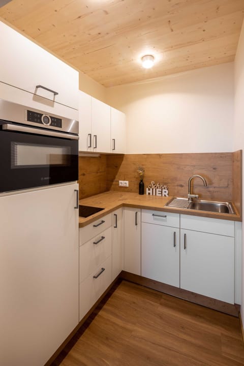 Comfort Apartment | Private kitchen