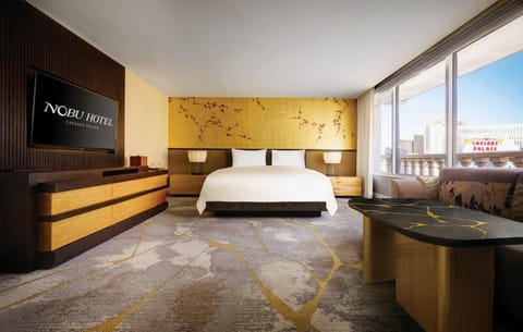 Nobu Hakone Suite | Premium bedding, pillowtop beds, minibar, in-room safe