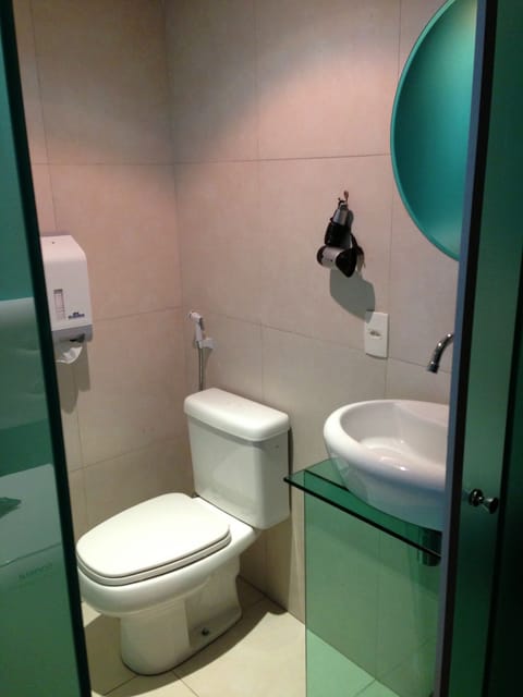 Standard Room | Bathroom | Free toiletries, hair dryer, towels