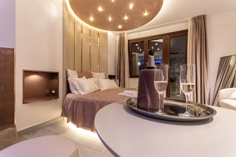 Deluxe Room | Premium bedding, individually decorated, individually furnished, desk