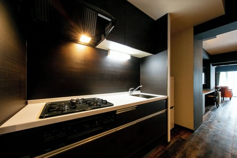 New York - Brooklyn Style - A, Non Smoking | Private kitchen | Fridge, microwave, stovetop, cookware/dishes/utensils