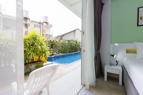 Deluxe Room, Pool Access | Terrace/patio