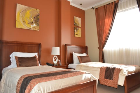 Basic Double or Twin Room, Private Bathroom | Individually decorated, individually furnished, desk, iron/ironing board