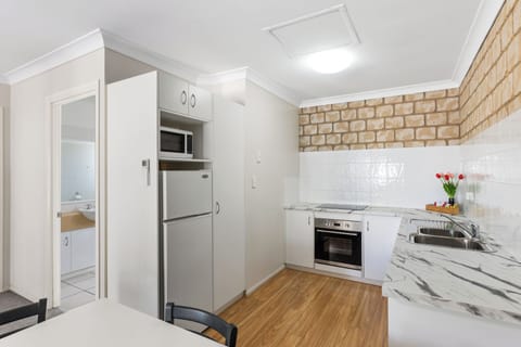 2 Bedroom Apartment | Private kitchenette | Fridge, microwave, toaster