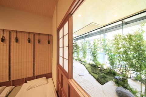 Japanese Style Room, Women Only - Only Shower room use  | Free WiFi, bed sheets