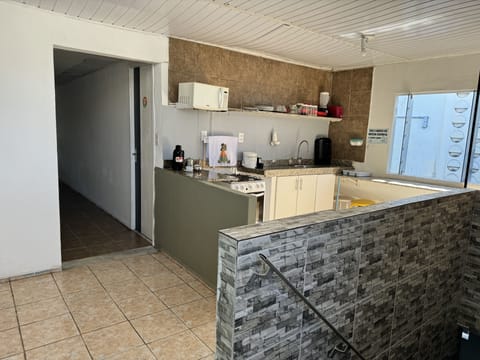 Basic Triple Room | Private kitchen | Mini-fridge