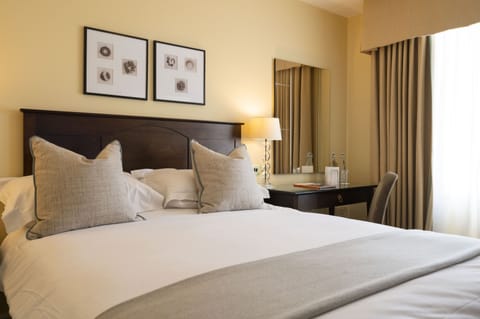 Classic Double Room | Premium bedding, individually decorated, individually furnished, desk