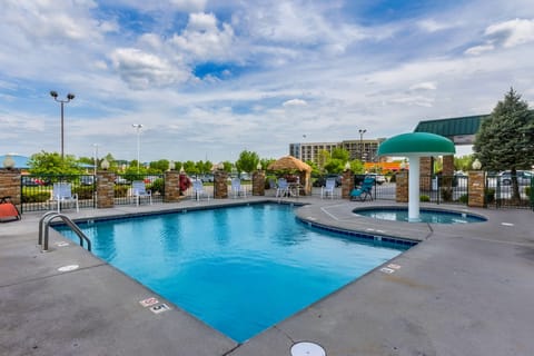 Indoor pool, outdoor pool