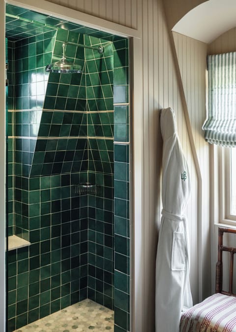 The LPP Suite with Sleeper Sofa | Egyptian cotton sheets, premium bedding, down comforters, pillowtop beds