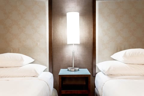 Premium bedding, in-room safe, individually furnished, blackout drapes