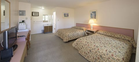 Standard Room, 2 Double Beds | Blackout drapes, free cribs/infant beds, free WiFi