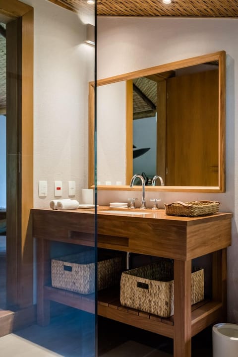 Luxury Chalet, Jetted Tub | Bathroom sink