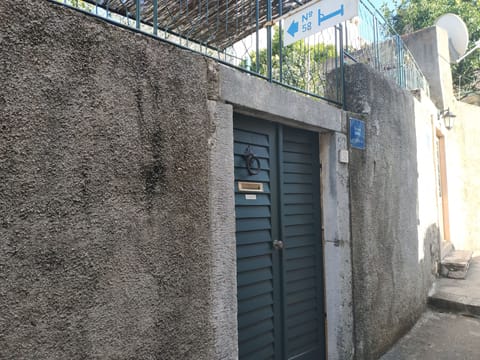 Apartment (One Bedroom Apartment) | Exterior