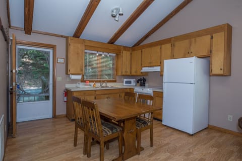 Family Cottage, 2 Bedrooms | Private kitchen | Full-size fridge, microwave, oven, stovetop