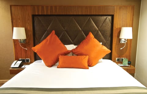 Basic Double Room | Premium bedding, in-room safe, desk, blackout drapes