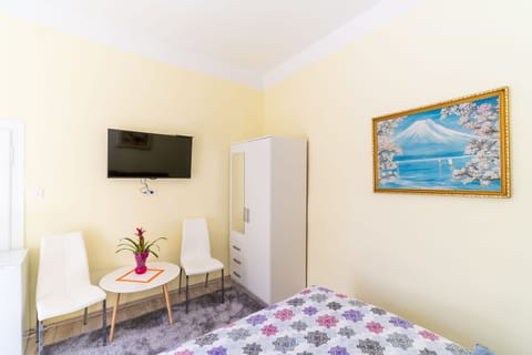 Double Room (Rooms Katja & Lara - Double Room) | 2 bedrooms, free WiFi