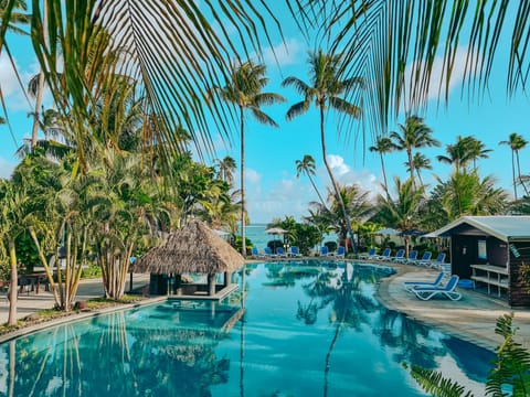 Outdoor pool, sun loungers