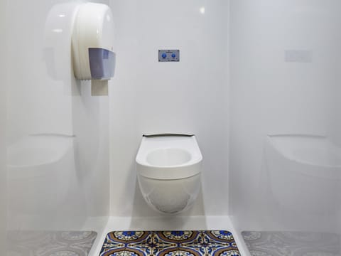 Shower, hydromassage showerhead, eco-friendly toiletries