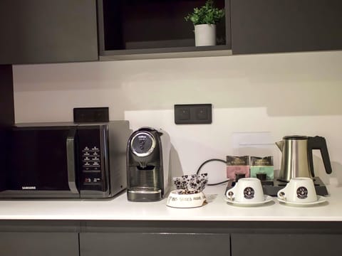 Soundproofing, iron/ironing board, free cribs/infant beds, free WiFi