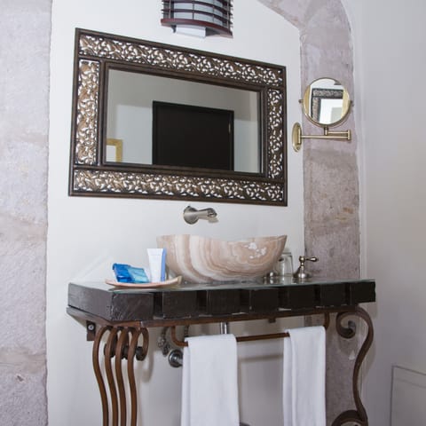 Junior Suite | Bathroom sink