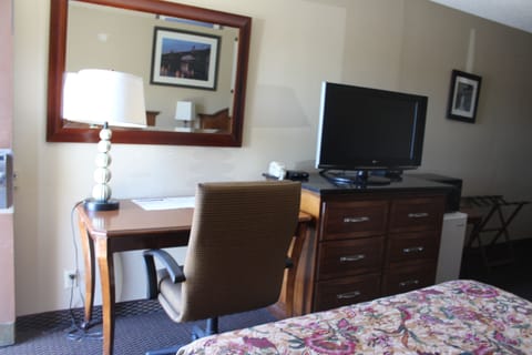 Standard Room, 2 Queen Beds | Desk, blackout drapes, iron/ironing board, free WiFi