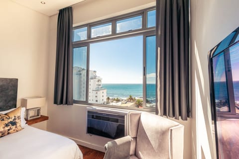 Classic Room, Sea View | Egyptian cotton sheets, premium bedding, in-room safe