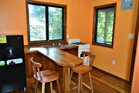 Cabin, 2 Bedrooms, Smoking, Balcony | Interior