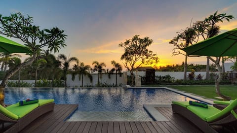 Villa, 6 Bedrooms | 6 bedrooms, in-room safe, individually decorated, individually furnished