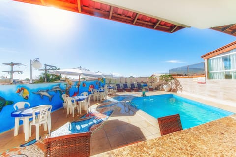 Indoor pool, sun loungers