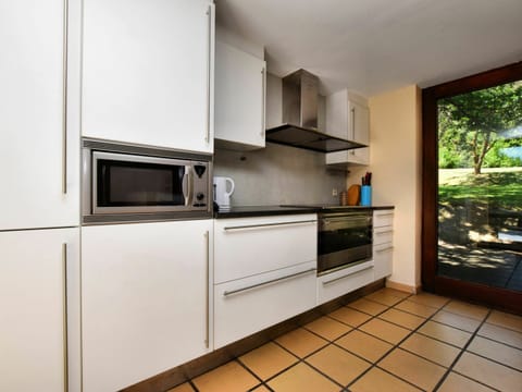 Cottage | Private kitchen