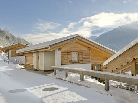 Chalet | Exterior
