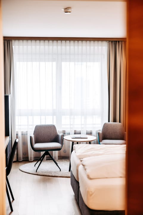 Deluxe Double Room, 1 Double Bed, Non Smoking | Premium bedding, down comforters, minibar, in-room safe