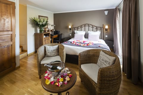 Privilege Room Terrace | Premium bedding, Select Comfort beds, minibar, in-room safe