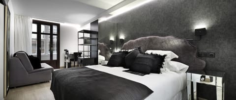 Superior Double Room (Montse) | Premium bedding, down comforters, Select Comfort beds, in-room safe