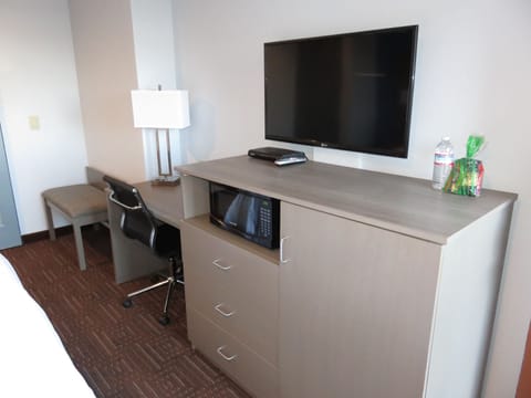 Standard Double Room, 2 Double Beds | Room amenity