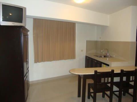 HABITACION DOBLE, 2 CAMAS DOBLES | Private kitchenette