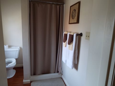 Superior Double Room, Ensuite (Tillie Pierce Room) | Bathroom