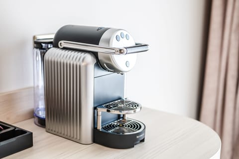 Minibar, in-room safe, desk, soundproofing