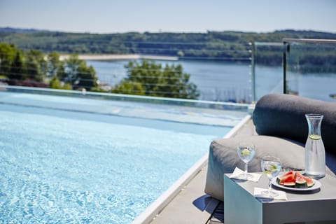 Outdoor pool, sun loungers