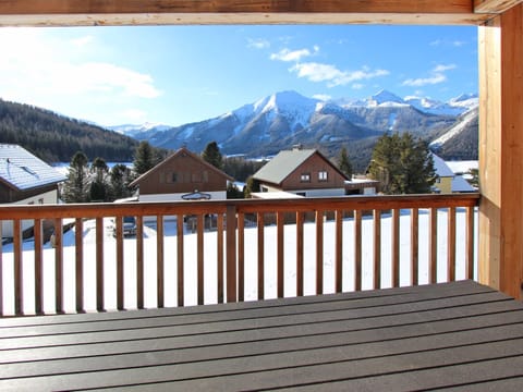 Chalet | Balcony