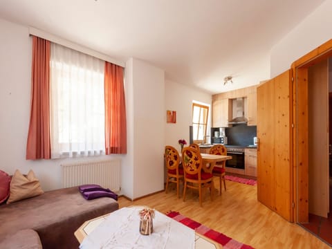 Apartment | Living room