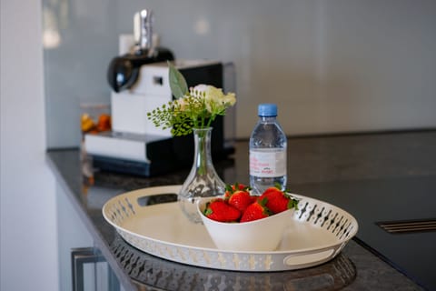 Apartment, 3 Bedrooms, Accessible, Smoking | Interior