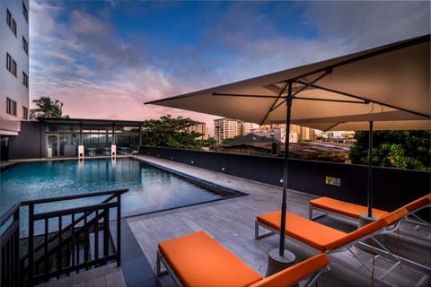 Outdoor pool, sun loungers