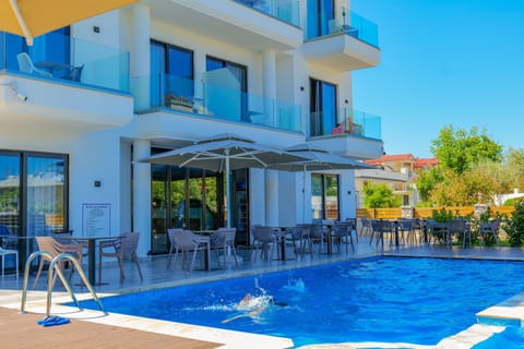 Seasonal outdoor pool