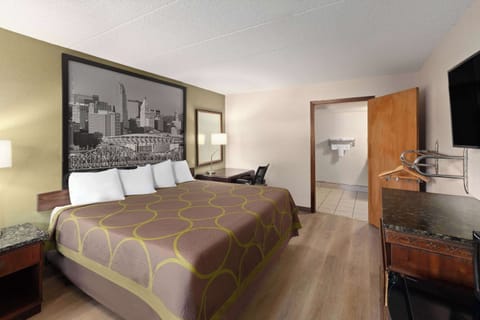 Room, 1 King Bed, Accessible, Non Smoking | Iron/ironing board, cribs/infant beds, rollaway beds, free WiFi