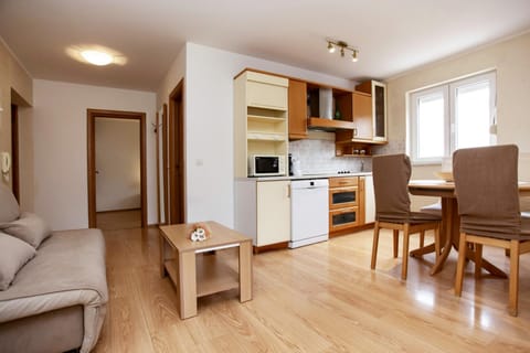 Comfort Apartment, 2 Bedrooms, Balcony | Private kitchen | Fridge, stovetop, coffee/tea maker, electric kettle