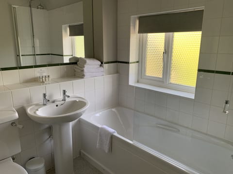 Double Room, Private Bathroom | Bathroom