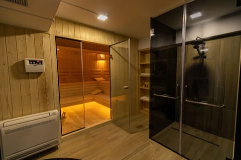 Steam room