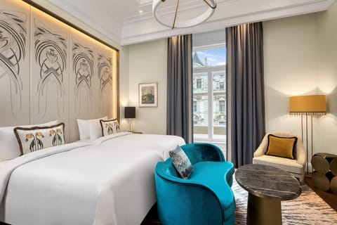 Room, 2 Twin Beds, City View | Frette Italian sheets, premium bedding, down comforters, pillowtop beds